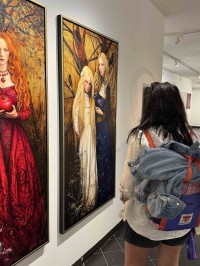 Photoreport - Natasza Mirak's paintings at an exhibition in Milan
